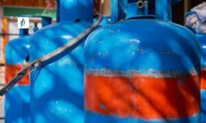 Read more about the article Sustaining the lPG gas cylinders: The Current State of Domestic Energy in India